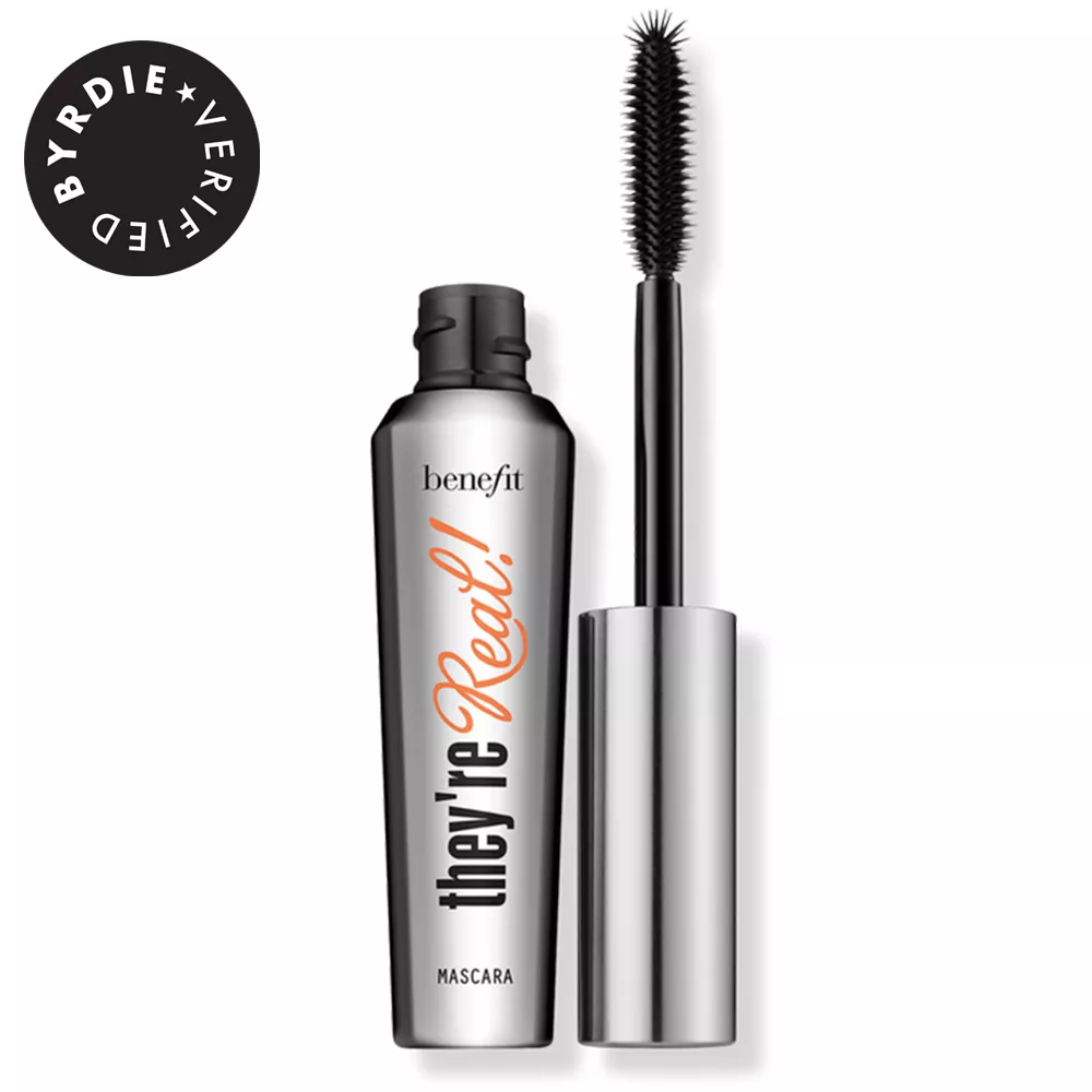the best Wand mascaras we test: Benefit Cosmetics Theyre Real! Lengthening Mascara.