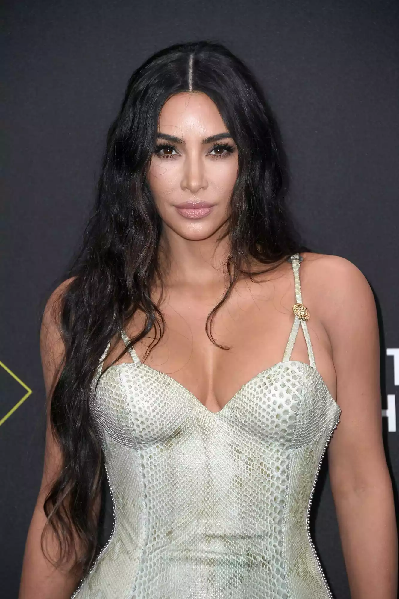 Kim Kardashian's Greatest Hair Moments: Long and Glossy