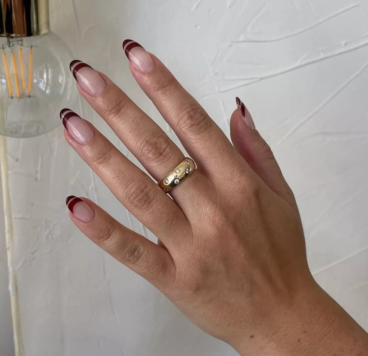 Nail Design Ideas: Double French(@saruhnails / Instagram)
